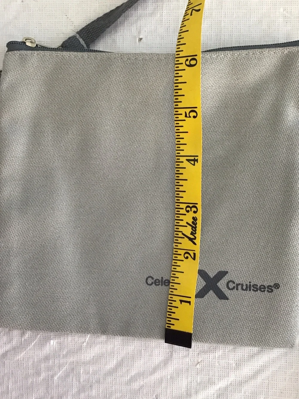 Light Gray Tote Bag with Matching Pouch NWOT. ##